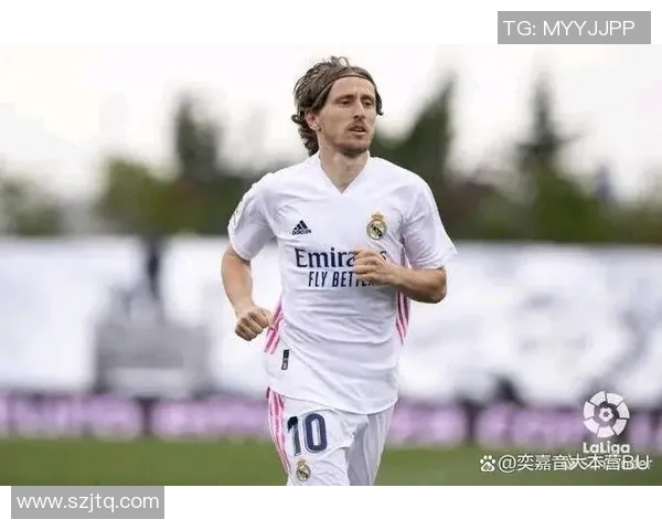 莫德里奇豪言助米兰重返巅峰称欧冠是最低目标盼再圆夺冠梦想 莫德里奇豪言助米兰重返巅峰称欧冠是最低目标盼再圆夺冠梦想